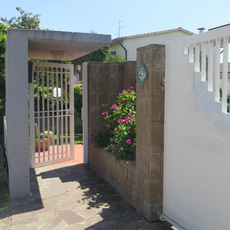 Acquamarina Hotel Civitavecchia Ngoại thất bức ảnh